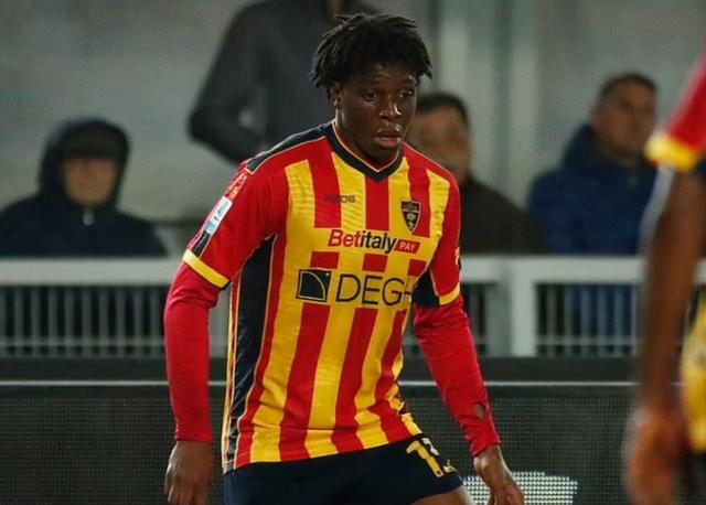 意昂平台-曼联3500万敲定多尔久，意甲保级队出来个大救星？