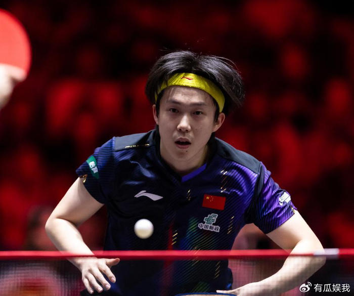 意昂官方-技术完胜速度！王楚钦4-1完胜19岁超新星，为小石头复仇晋级决赛|费利克斯勒布伦|李玮锋|WTT大满贯|男单决赛|国乒_新浪体育_新浪新闻