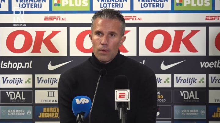 意昂官方-被球迷怒骂"滚蛋"！范佩西：听到了，但这些年我已练就一副厚脸皮