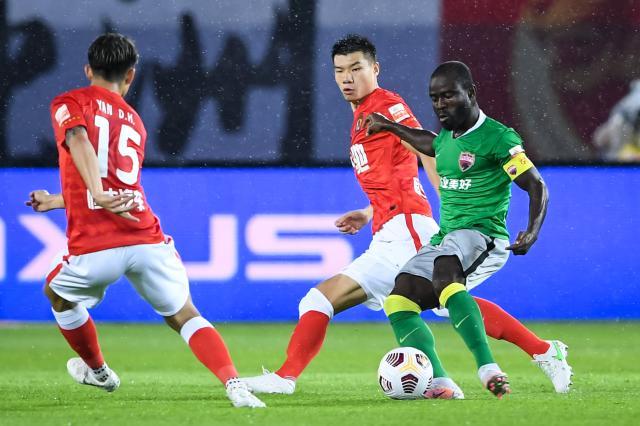 意昂网站-首胜！恒大质疑中找回自我 “高艾”来电防线终零封